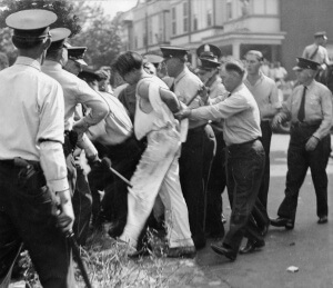 5,000 workers clash with police during strike at the Opal Hosiery Mills, August 2, 1935. Courtesy of Special Collections Research Center. Temple University Libraries, Philadelphia, PA.